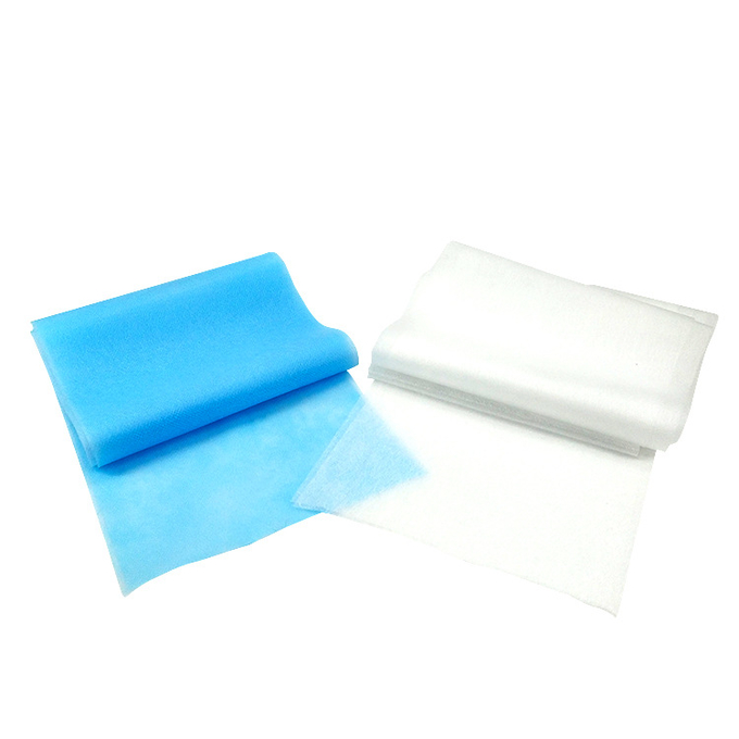 100% PP Spunbonded Nonwoven Fabric Skin Friendly Breathable For Protective Clothing 0